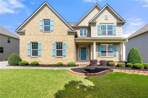 325 Cranbrooke Cir, Suwanee, GA 30024