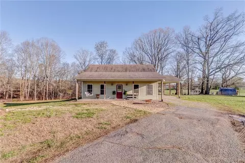 209 Moss Rd, Fairmount, GA 30139