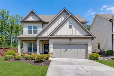 5474 Railway Ln, Flowery Branch, GA 30542