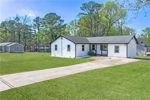 104 Mountain View Dr, Dallas, GA 30157