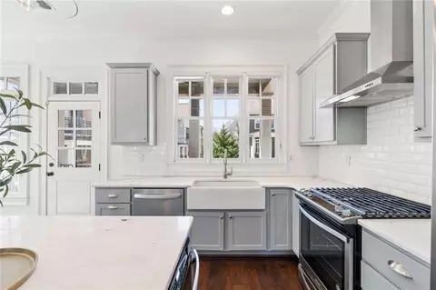 124 Parkside West Ct, Norcross, GA 30071