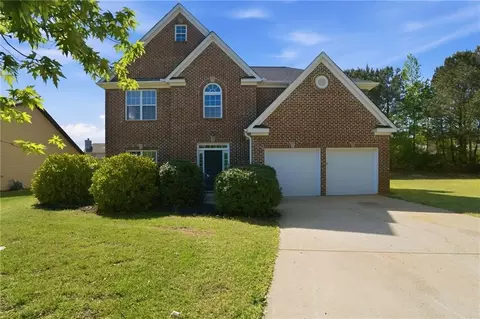 9217 Altridge Dr, Locust Grove, GA 30248