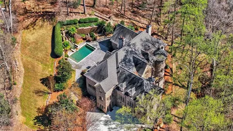 115 Mount Paran Rdg, Atlanta, GA 30327