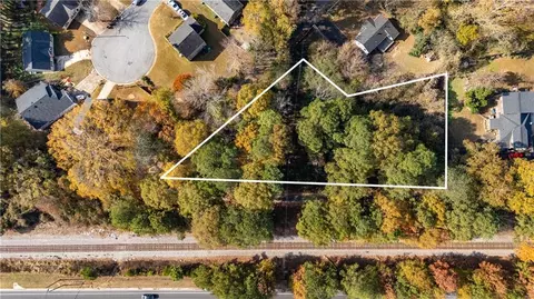400 Palmer Dr, Stone Mountain, GA 30083