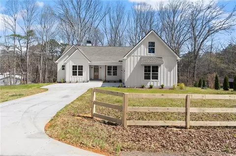 2020 Darby Rd, Waleska, GA 30183