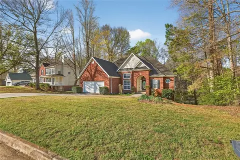 Exterior - 130 Camerons Way, Covington, GA 30016 photo 2 of 8