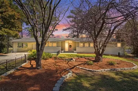 2091 Napoli Cir, Conyers, GA 30012