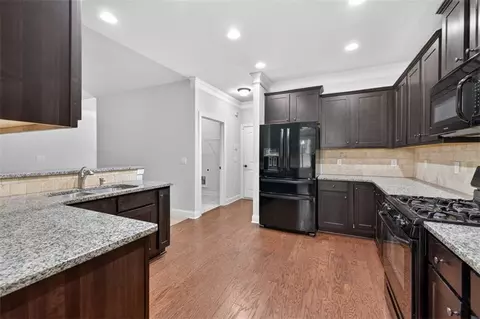 813 Ideal Pl, Winder, GA 30680 photo 13