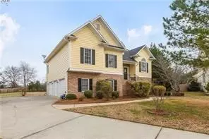 17 Silversmith Trl NW, Cartersville, GA 30120