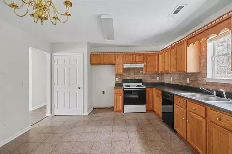 3351 Highway 3 N, Hampton, GA 30228 photo 10