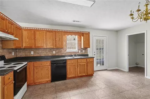 3351 Highway 3 N, Hampton, GA 30228 photo 9