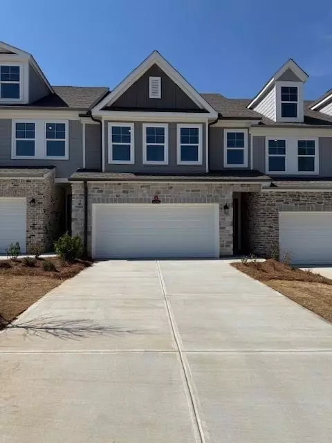 6145 Molo Ln, Cumming, GA 30041