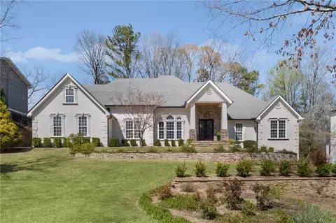 825 Overhill Ct, Atlanta, GA 30328