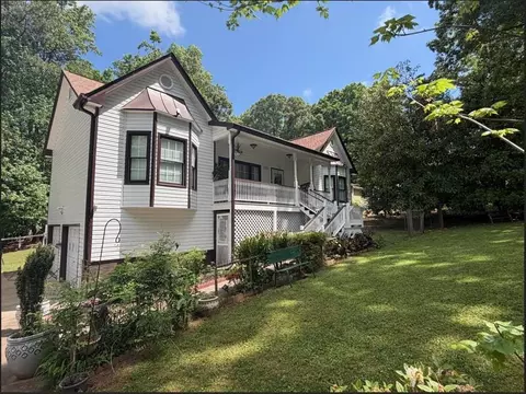 226 Waconda Ave, Canton, GA 30114