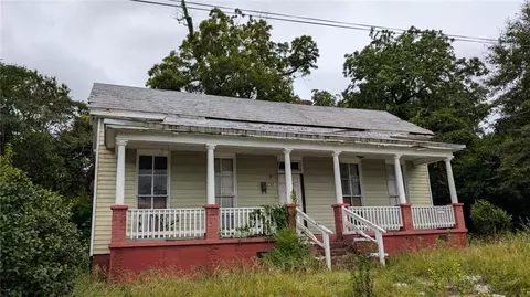 1569 3rd St, Macon, GA 31201