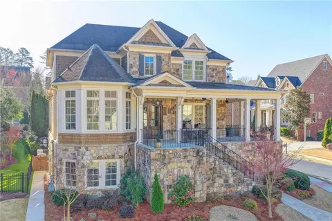 5193 Creek Walk Cir, Peachtree Corners, GA 30092