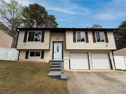 1258 Roman Point Dr, Norcross, GA 30093