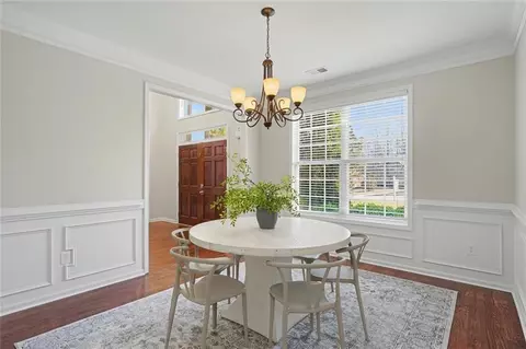 5270 Estates Dr, Atlanta, GA 30349