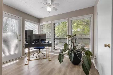 214 Smokerise Cir SE, Marietta, GA 30067