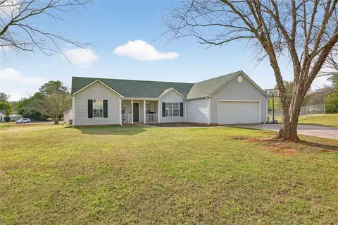 517 Arcadia Ct, Monroe, GA 30656