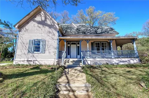 18 Cherokee St, Rome, GA 30161