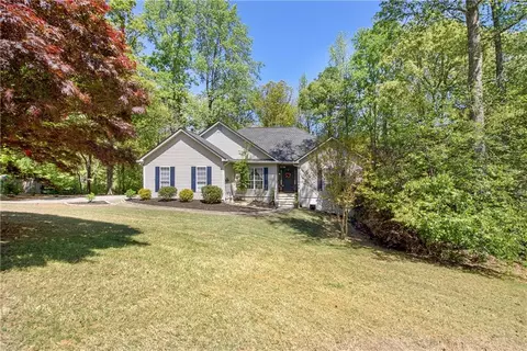 78 Tremont St, Sharpsburg, GA 30277
