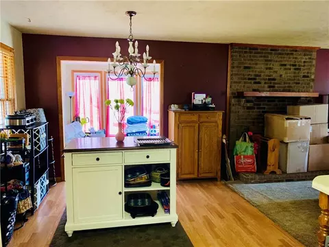 Kitchen - 1688 Bartley Rd, Lagrange, GA 30240 photo 4 of 5