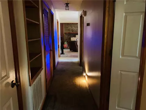 Entry Way - 1688 Bartley Rd, Lagrange, GA 30240 photo 3 of 3
