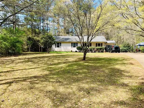 Exterior - 1688 Bartley Rd, Lagrange, GA 30240 photo 2 of 7