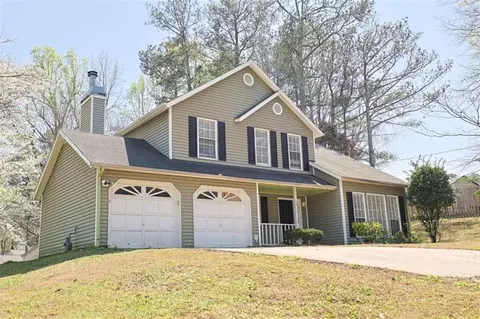 3415 Framingham Dr, Lithonia, GA 30038