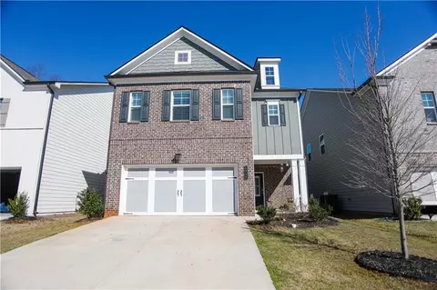 5329 Fox Hill Ln, Oakwood, GA 30566