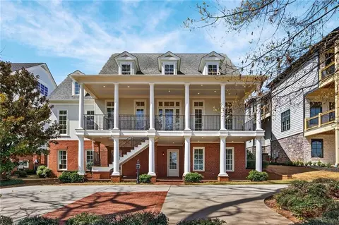 2147 Cooper Lake Rd SE, Smyrna, GA 30080