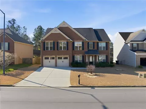 316 Caledonian Cir, Dallas, GA 30132