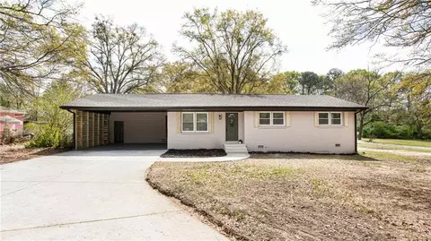 1318 Needmore St SW, Conyers, GA 30012