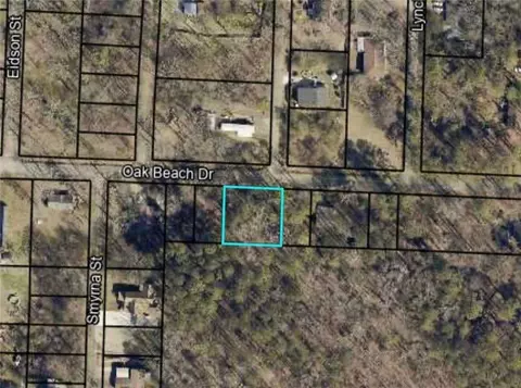 138 Oak Beach Dr SE, Acworth, GA 30101