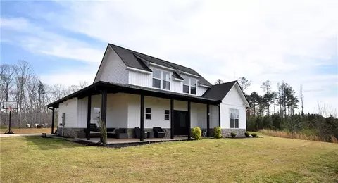 533 Lively Rd, Waco, GA 30182