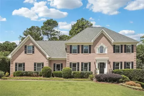 2672 Henderson Ridge Dr, Tucker, GA 30084