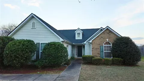 109 Cotton Dr, Jackson, GA 30233