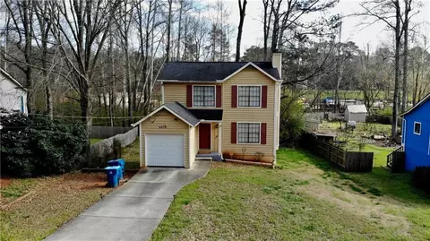 2070 Harrison Ridge Ct, Lawrenceville, GA 30044