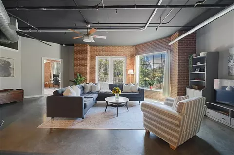 395 Central Park Pl NE #210, Atlanta, GA 30312