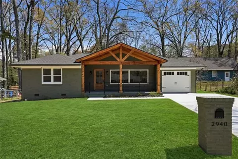 2940 Cloverhurst Dr, Atlanta, GA 30344