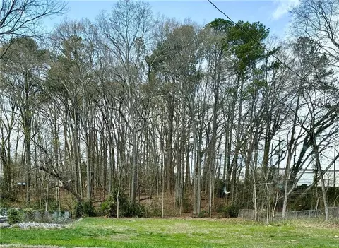4487 Maple Dr, Acworth, GA 30101 photo 2