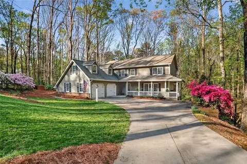 1120 Willow Bnd, Roswell, GA 30075