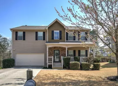 4 Timberland Trace Ct, Dallas, GA 30157