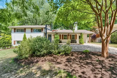 2630 Cove Cir NE, Atlanta, GA 30319