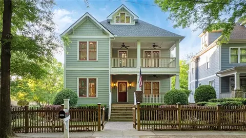 2594 Old Roswell Rd SE, Smyrna, GA 30080