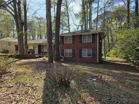 2283 Saratoga Dr, Decatur, GA 30032