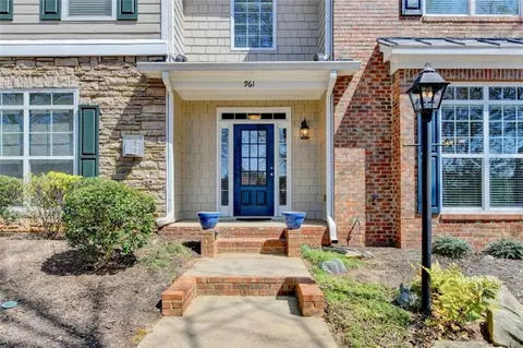 961 Cambron Commons Trce, Suwanee, GA 30024