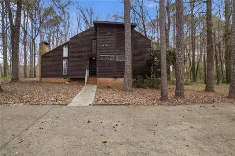720 Twin Pines Rd, Covington, GA 30014