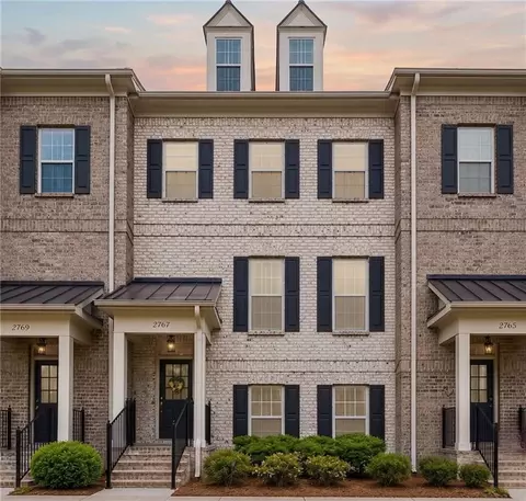 2767 Fullers Aly, Kennesaw, GA 30144